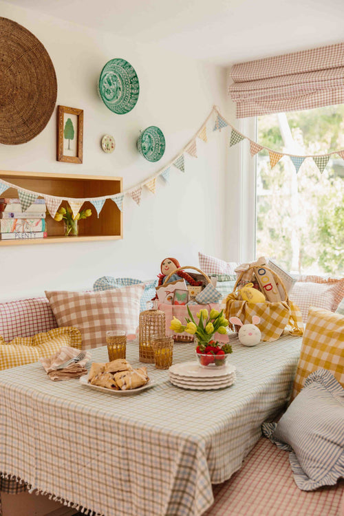 MINI GINGHAM FLAG GARLAND