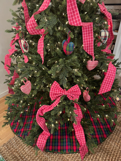 HOLLY PLAID - Quilted Tree Skirt